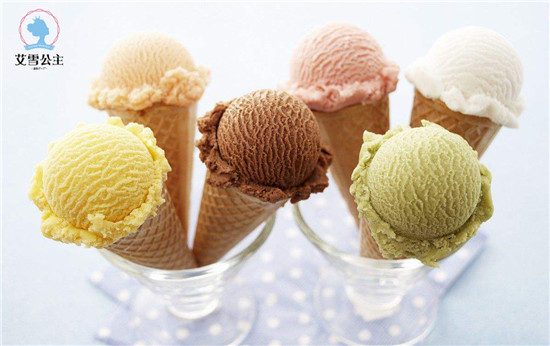 艾雪冰淇淋醇香鲜果送你缤纷一夏