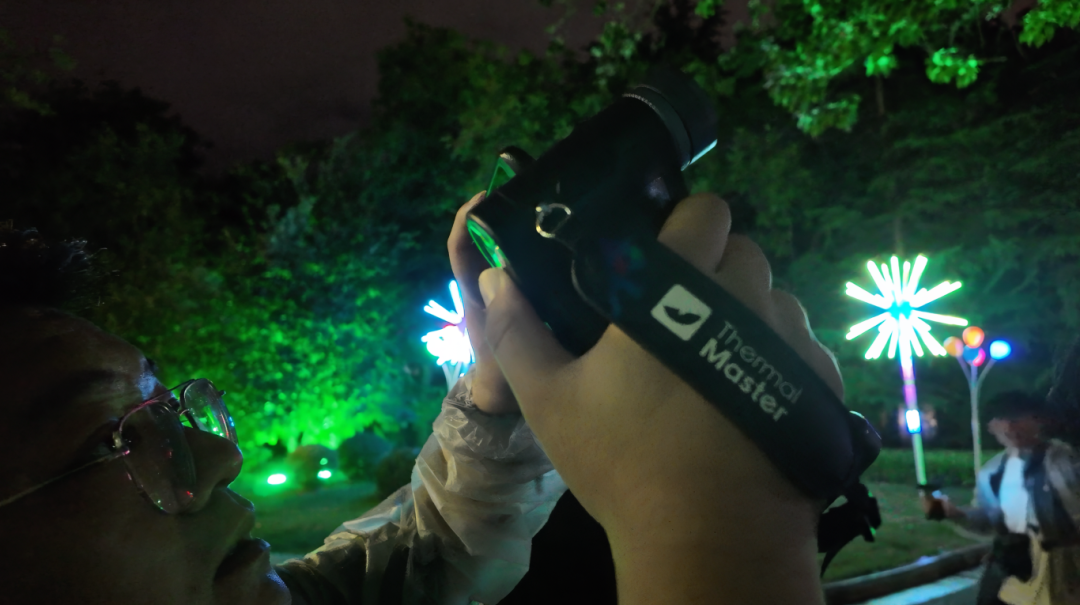 雨夜公园实测：不开手电，热成像仪能看到树上的鸟吗？  商业资讯  第2张